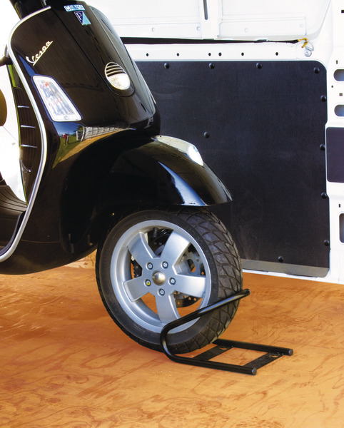 Motowheel Chock Front - Sistema de bloqueo para la rueda delantera 1