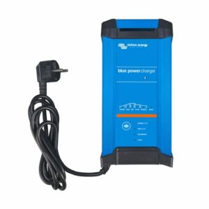 Cargador Blue Smart Ip22 12/15(3) 230v Cee 7/7